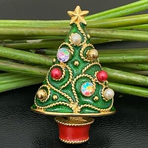 Vintage Unsigned Enamel Christmas Tree w/ 4pairs Of Earrings Holder Brooch Set